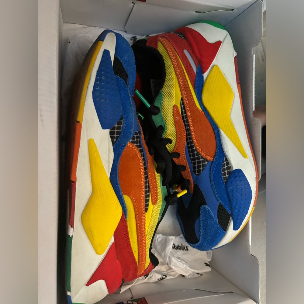 Tunics cube pumas